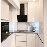 Amelie Apartment