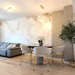 Amelie Apartment